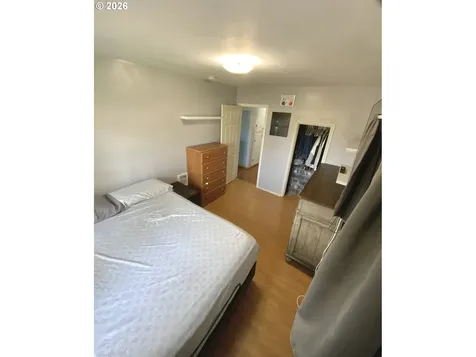 400 W 6th Street The Dalles OR 97058