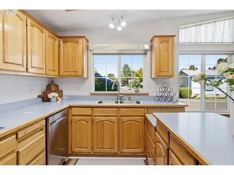 3355 N Delta Highway Eugene OR 97408