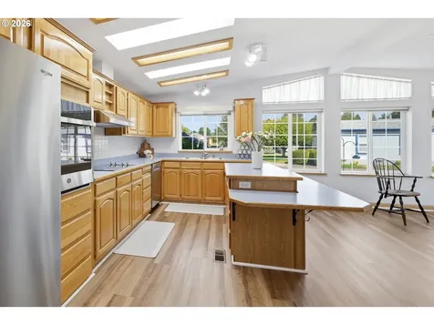 3355 N Delta Highway Eugene OR 97408