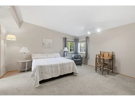 3355 N Delta Highway Eugene OR 97408