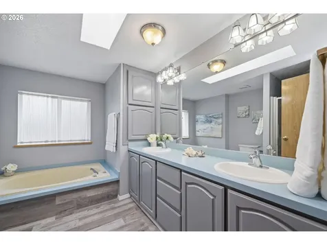 3355 N Delta Highway Eugene OR 97408
