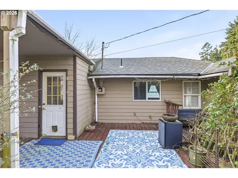 12510 SE Raymond Street Portland OR 97236