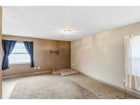 12510 SE Raymond Street Portland OR 97236