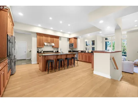 10253 NW Engleman Street Portland OR 97229