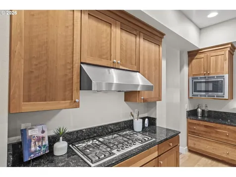 10253 NW Engleman Street Portland OR 97229