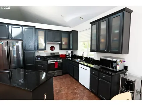 1411 NE 90th Avenue Vancouver WA 98664