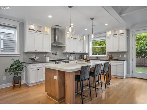 4061 SE Lexington Street Portland OR 97202