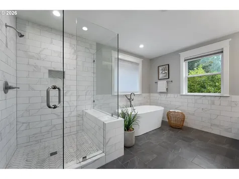 4061 SE Lexington Street Portland OR 97202