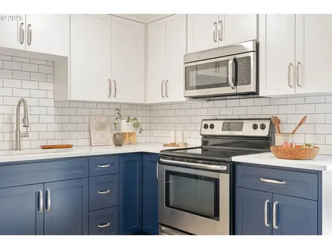 10258 N Allegheny Avenue Portland OR 97203