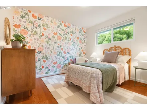 10258 N Allegheny Avenue Portland OR 97203