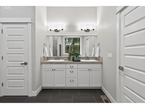 25291 SW Labrousse Road Sherwood OR 97140