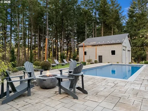 25291 SW Labrousse Road Sherwood OR 97140