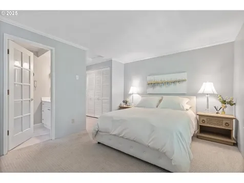 4623 SW 55th Place Portland OR 97221