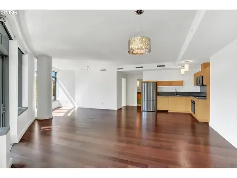 3601 S River Parkway Portland OR 97239