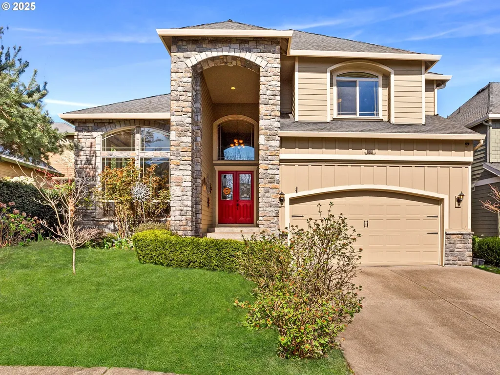 889 W T Street Washougal WA 98671