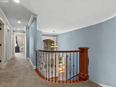 889 W T Street Washougal WA 98671