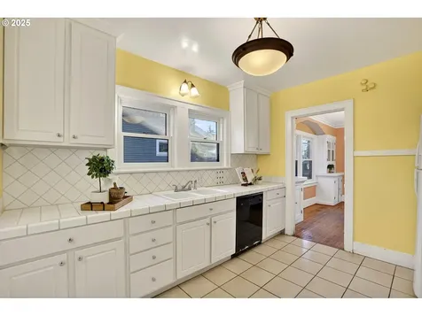2614 NE 42nd Avenue Portland OR 97213