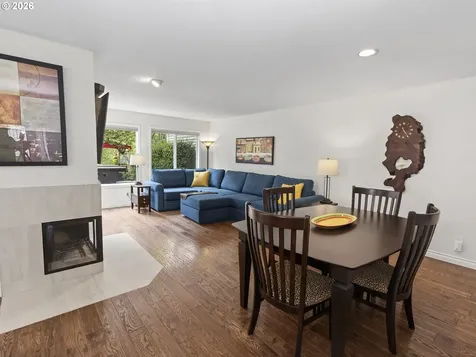 1192 NW Weybridge Way Beaverton OR 97006