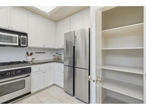 482 Covey Lane Eugene OR 97401
