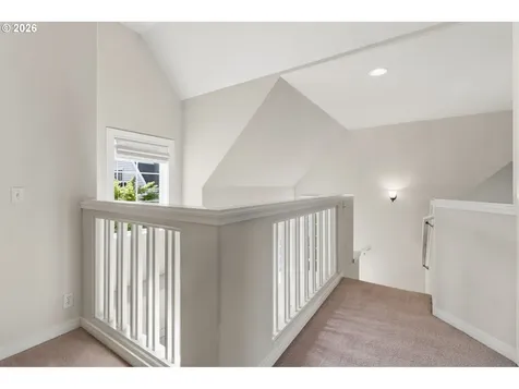 482 Covey Lane Eugene OR 97401