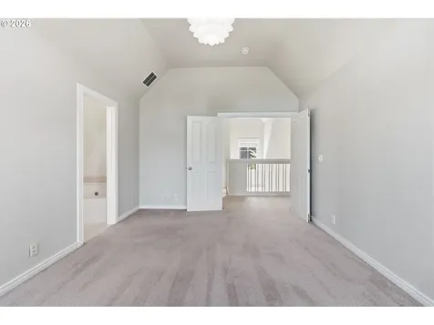 482 Covey Lane Eugene OR 97401