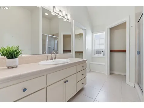 482 Covey Lane Eugene OR 97401