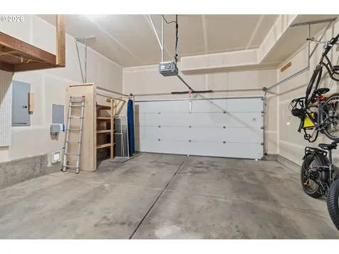 482 Covey Lane Eugene OR 97401