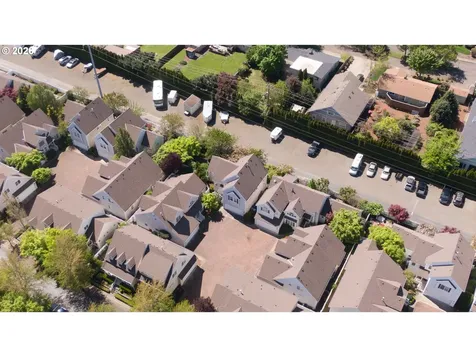 482 Covey Lane Eugene OR 97401