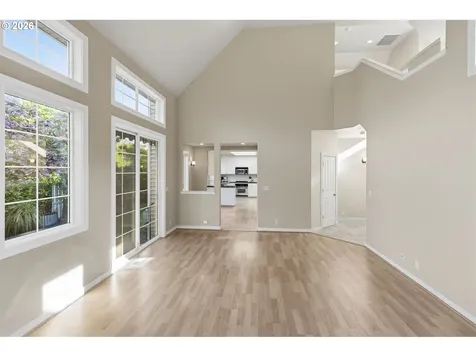 482 Covey Lane Eugene OR 97401