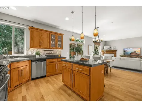 12015 NE 16th Street Vancouver WA 98684