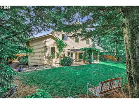 12015 NE 16th Street Vancouver WA 98684