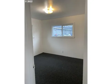 15725 SE Stark Street Portland OR 97233