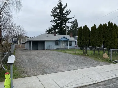 15725 SE Stark Street Portland OR 97233