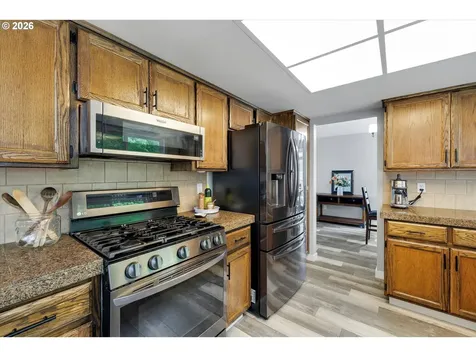 21267 NW Cannes Drive Portland OR 97229