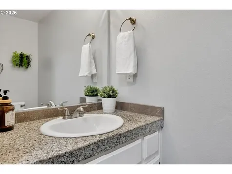 21267 NW Cannes Drive Portland OR 97229