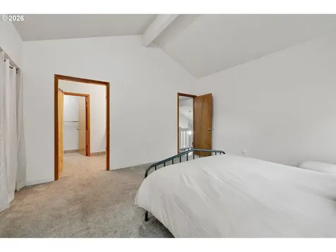 21267 NW Cannes Drive Portland OR 97229