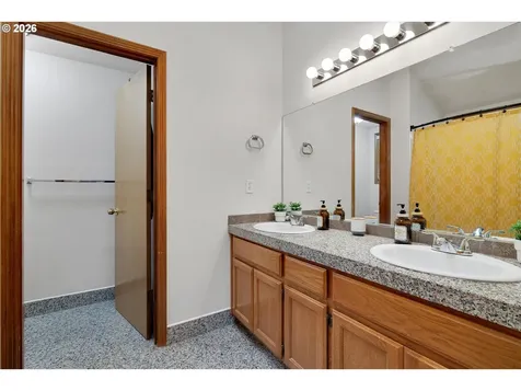 21267 NW Cannes Drive Portland OR 97229