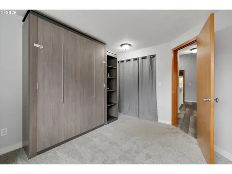 21267 NW Cannes Drive Portland OR 97229