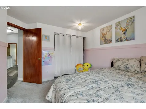 21267 NW Cannes Drive Portland OR 97229