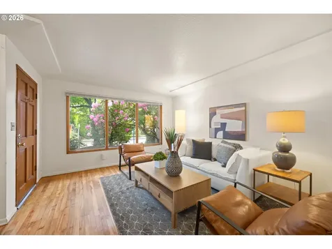8419 SE 32nd Avenue Portland OR 97222