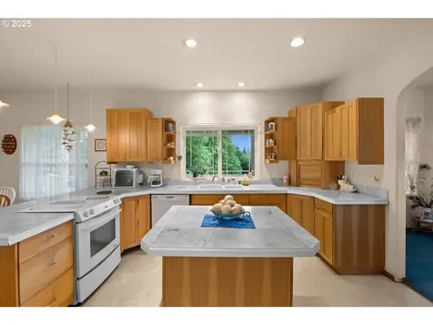 79319 Charity Lane Clatskanie OR 97016
