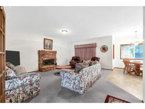 7829 SW 174th Place Beaverton OR 97007