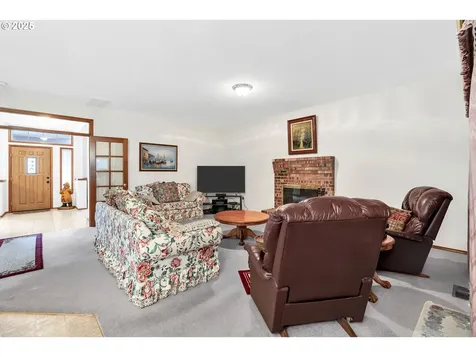 7829 SW 174th Place Beaverton OR 97007