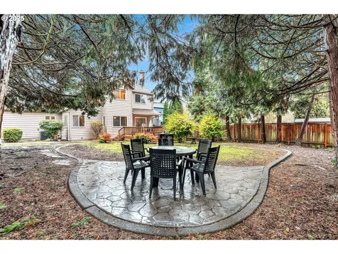 7829 SW 174th Place Beaverton OR 97007