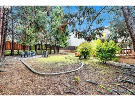 7829 SW 174th Place Beaverton OR 97007