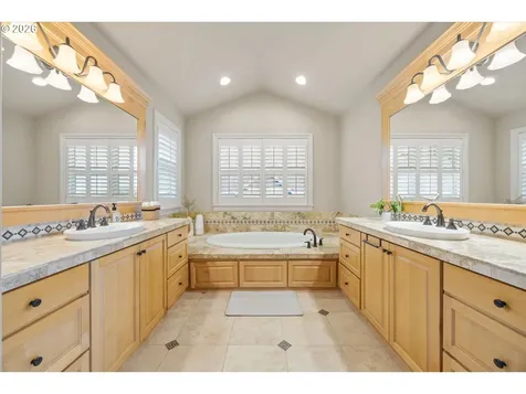 10225 NW Langworthy Terrace Portland OR 97229