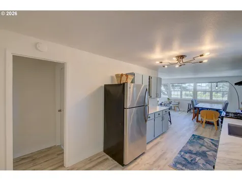124 E Sitka Street Cannon Beach OR 97110
