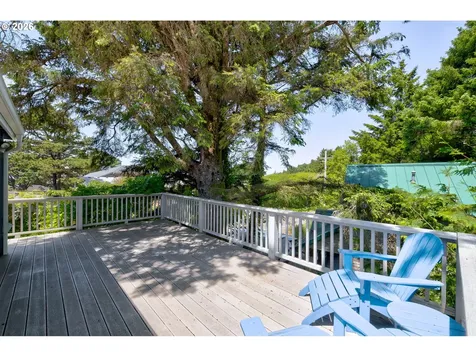 124 E Sitka Street Cannon Beach OR 97110