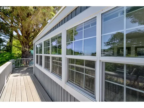 124 E Sitka Street Cannon Beach OR 97110