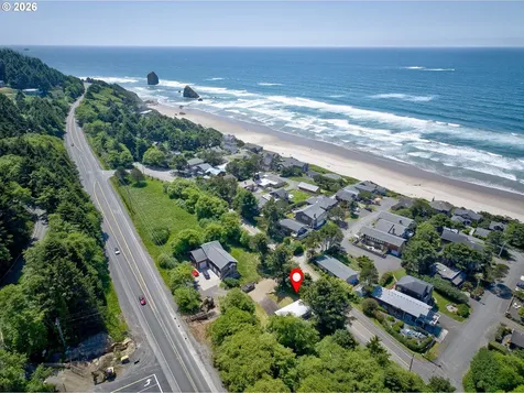 124 E Sitka Street Cannon Beach OR 97110